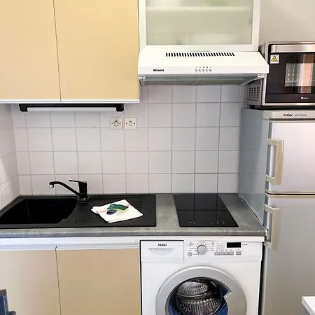 T2 Lumineux 5 Pers, Proche Plage, Parking Privé *