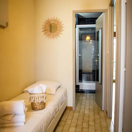 Appartamento T2 Lumineux 5 Pers, Proche Plage, Parking Privé *