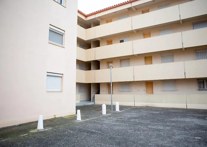 T2 Lumineux 5 Pers, Proche Plage, Parking Prive